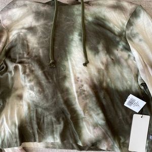 crop sweatshirt- light weight so ssoft